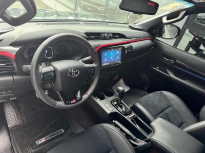 Toyota Hilux Gr 4 Sport 2025 0km a patentar
