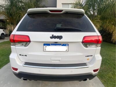 Jeep Grand Cherokee 2018 Limited 4x4 solo 60.000km impecable