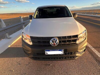 Volkswagen Amarok Comfortline 2023 4x2 solo 20.000km