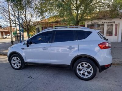 Ford Kuga Titanium 2011 Automatica 4x4 150.000km impecable